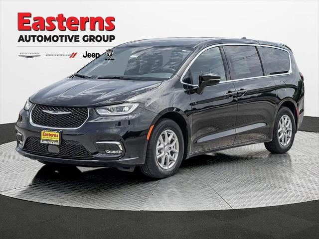 2025 Chrysler Pacifica Select for sale in Camp Springs, MD