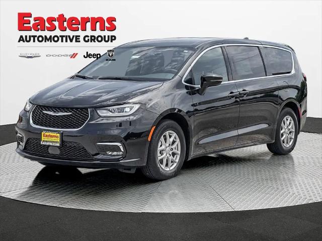 2025 Chrysler Pacifica Select for sale in Camp Springs, MD
