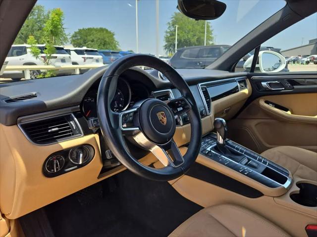 2018 Porsche Macan Macan