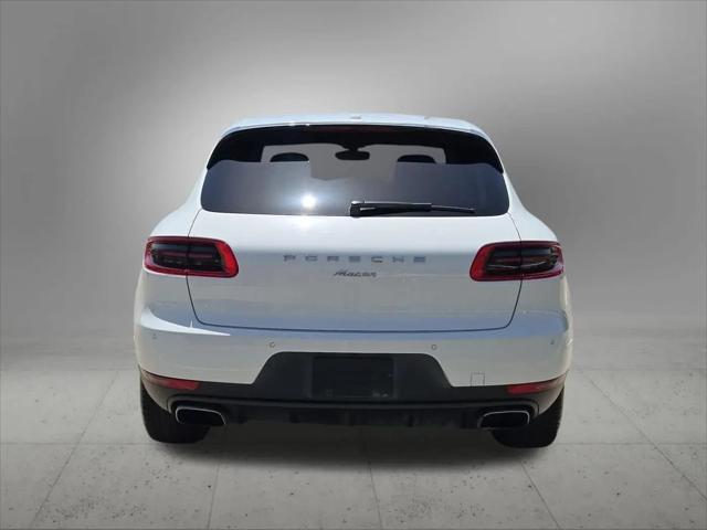 2018 Porsche Macan Macan