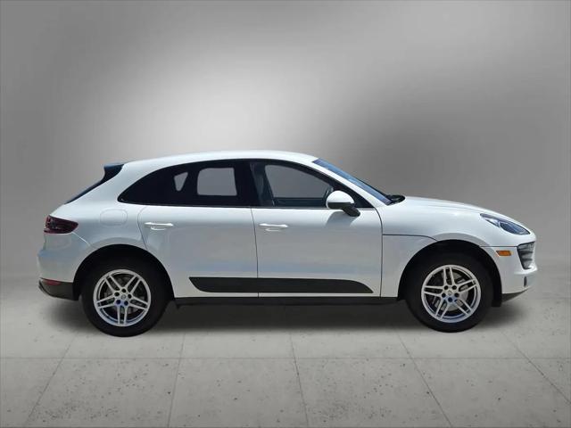 2018 Porsche Macan Macan