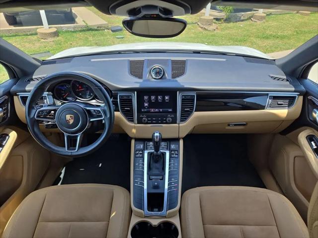 2018 Porsche Macan Macan