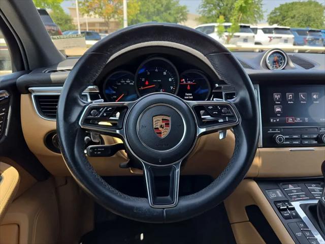 2018 Porsche Macan Macan