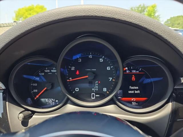 2018 Porsche Macan Macan