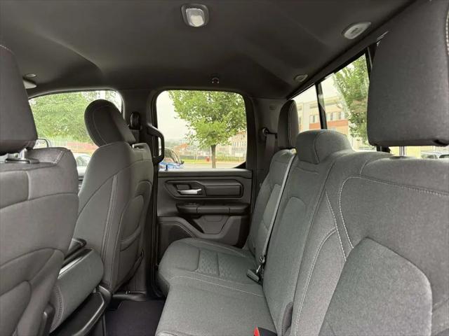 2026 Ram 1500 Tradesman Quad Cab 4x4 64 Box