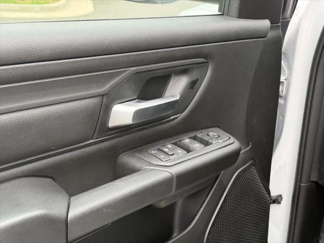 2026 Ram 1500 Tradesman Quad Cab 4x4 64 Box