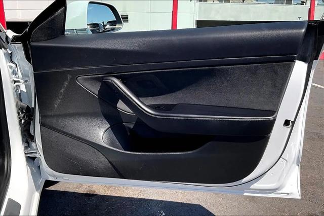 2020 Tesla Model 3 Standard Range Plus Rear-Wheel Drive