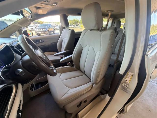2017 Chrysler Pacifica Touring