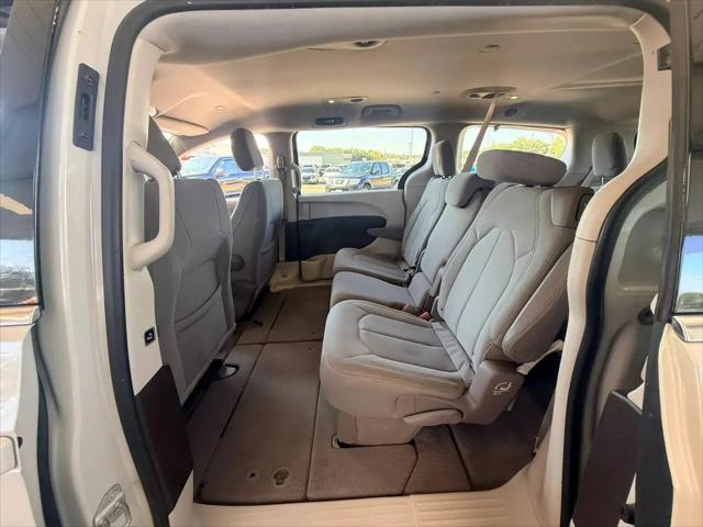 2017 Chrysler Pacifica Touring