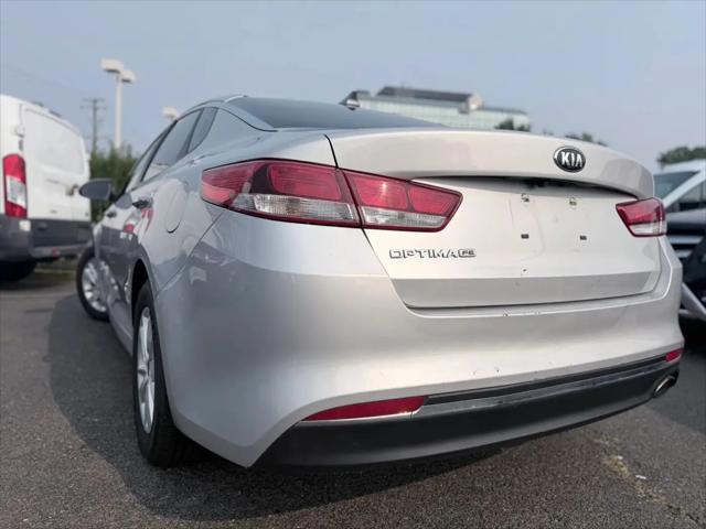 2017 Kia Optima LX