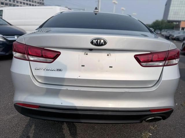 2017 Kia Optima LX