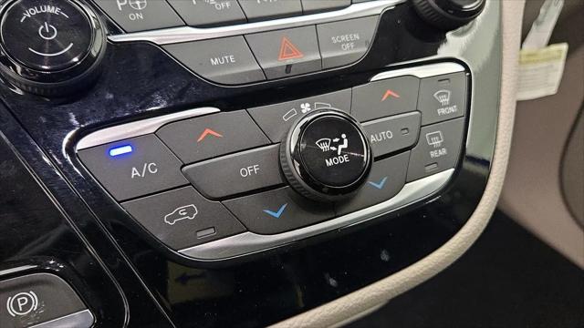 2021 Chrysler Pacifica Touring L AWD