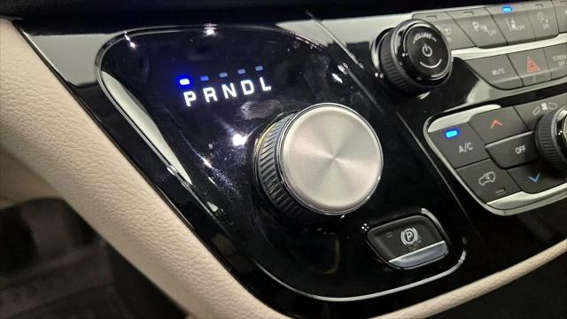 2021 Chrysler Pacifica Touring L AWD