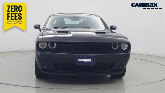 2017 Dodge Challenger SXT Plus