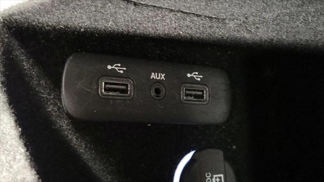2017 Dodge Challenger SXT Plus