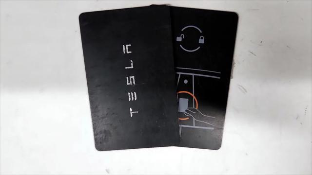 2023 Tesla Model X Standard Range