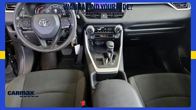 2025 Toyota RAV4 LE
