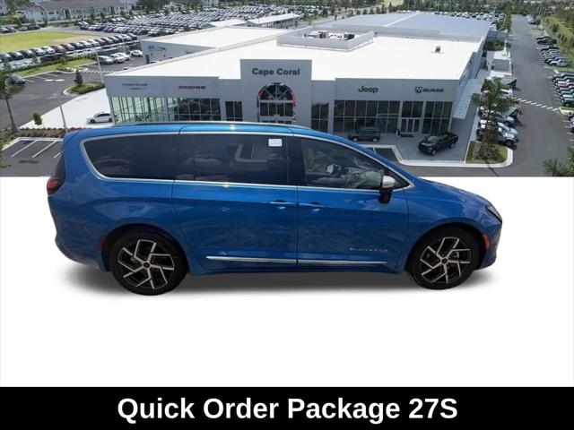 2027 Chrysler Pacifica Pinnacle