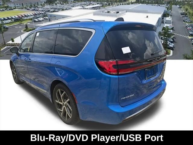 2027 Chrysler Pacifica Pinnacle