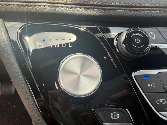 2027 Chrysler Pacifica Pinnacle