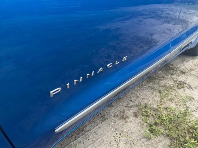 2027 Chrysler Pacifica Pinnacle