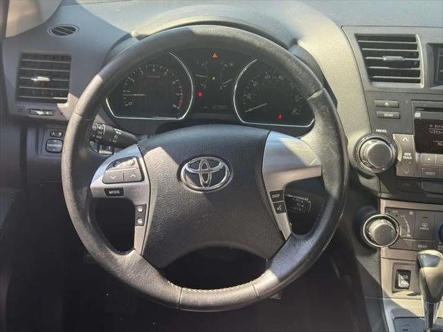 2012 Toyota Highlander SE V6