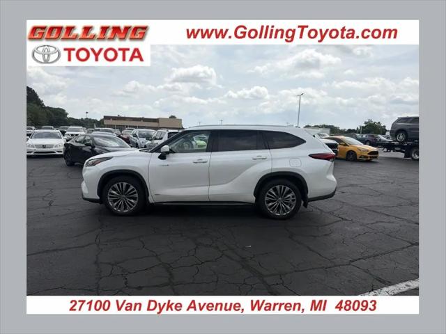 2021 Toyota Highlander Hybrid Platinum for sale in Warren, MI