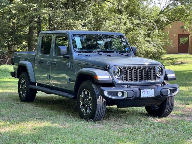 2026 Jeep Gladiator GLADIATOR SAHARA 4X4