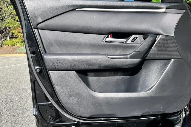 2025 Mazda CX-50 2.5 S Preferred Package