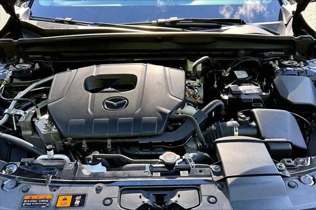 2025 Mazda CX-50 2.5 S Preferred Package