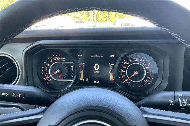2026 Jeep Gladiator Sport