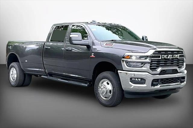 2026 Ram 3500 Tradesman Crew Cab 4x4 8 Box