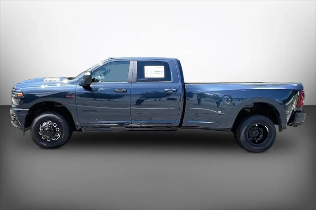 2026 Ram 3500 Laramie Crew Cab 4x4 8 Box