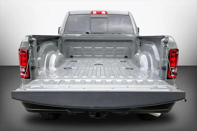 2026 Ram 2500 Warlock Crew Cab 4x4 64 Box