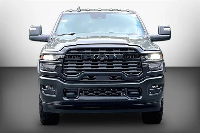 2026 Ram 2500 Warlock Crew Cab 4x4 64 Box