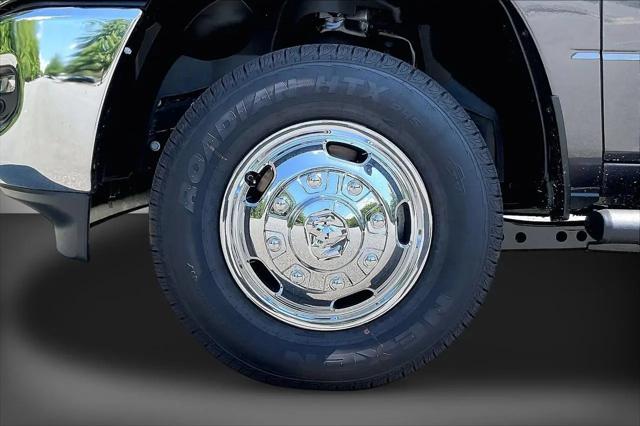 2026 Ram 3500 Tradesman Crew Cab 4x4 8 Box