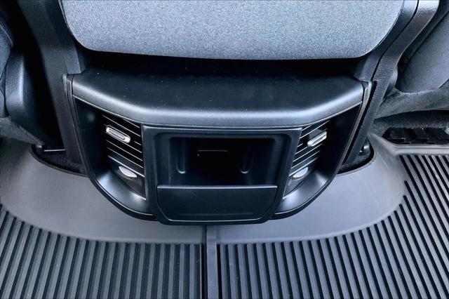 2026 Ram 1500 Warlock Crew Cab 4x4 5'7" Box