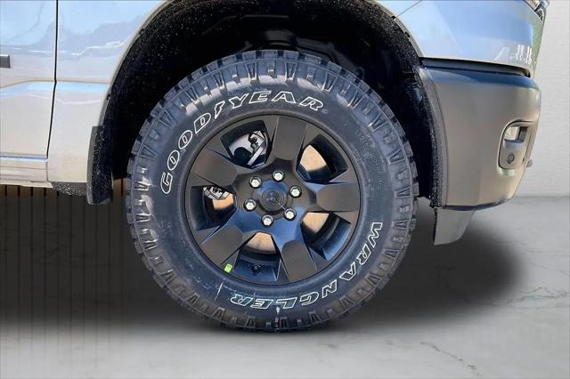 2026 Ram 1500 Warlock Crew Cab 4x4 5'7" Box