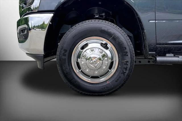 2026 Ram 3500 Tradesman Crew Cab 4x4 8 Box