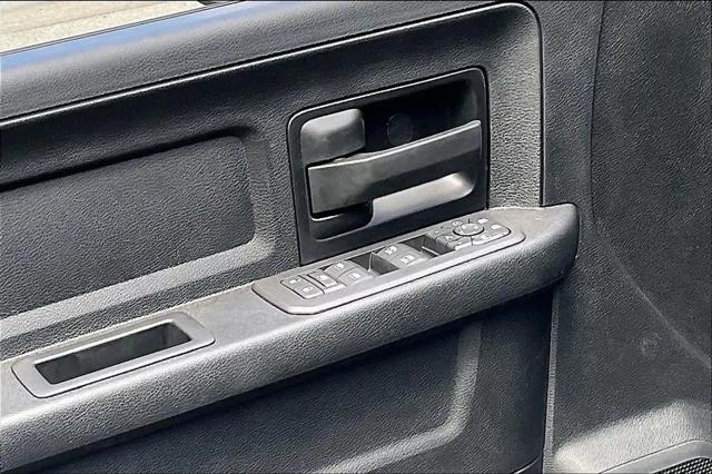2026 Ram 2500 Black Express Crew Cab 4x4 64 Box