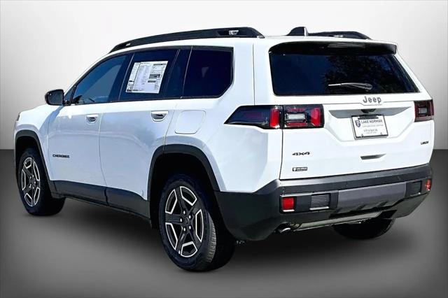 2026 Jeep Cherokee Laredo 4x4