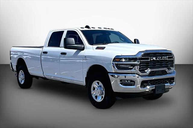 2026 Ram 3500 Tradesman Crew Cab 4x4 8 Box