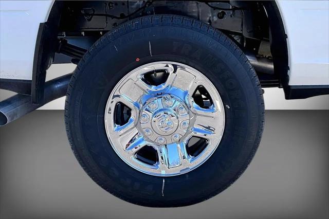 2026 Ram 3500 Tradesman Crew Cab 4x4 8 Box