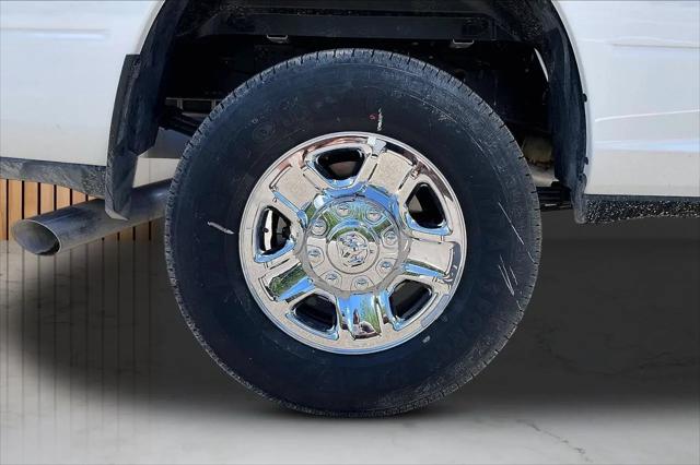 2026 Ram 3500 Tradesman Crew Cab 4x4 8 Box