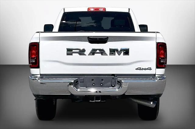 2026 Ram 3500 Tradesman Crew Cab 4x4 8 Box