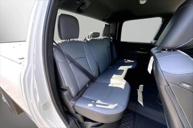 2026 Ram 3500 Tradesman Crew Cab 4x4 8 Box