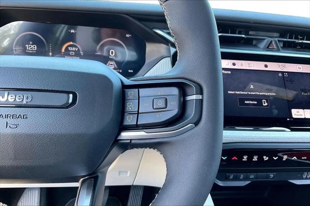 2026 Jeep Cherokee Laredo 4x4