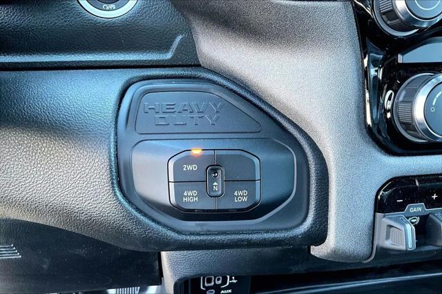 2026 Ram 3500 Tradesman Crew Cab 4x4 8 Box