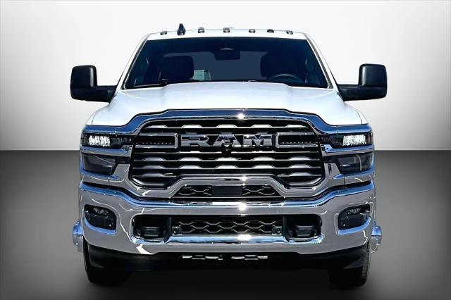 2026 Ram 3500 Tradesman Crew Cab 4x4 8 Box