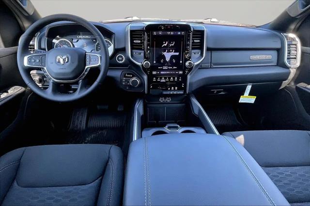 2026 Ram 1500 Big Horn Crew Cab 4x4 57 Box